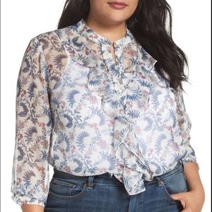 NWT Vince Camuto Ruffle Boutique Front Floral Chiffon Blouse